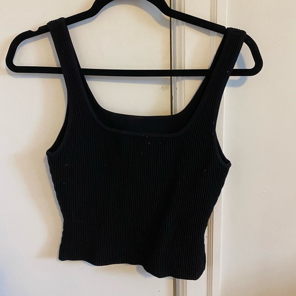 Babaton Ribbed Crop Top - Picture 3 of 4